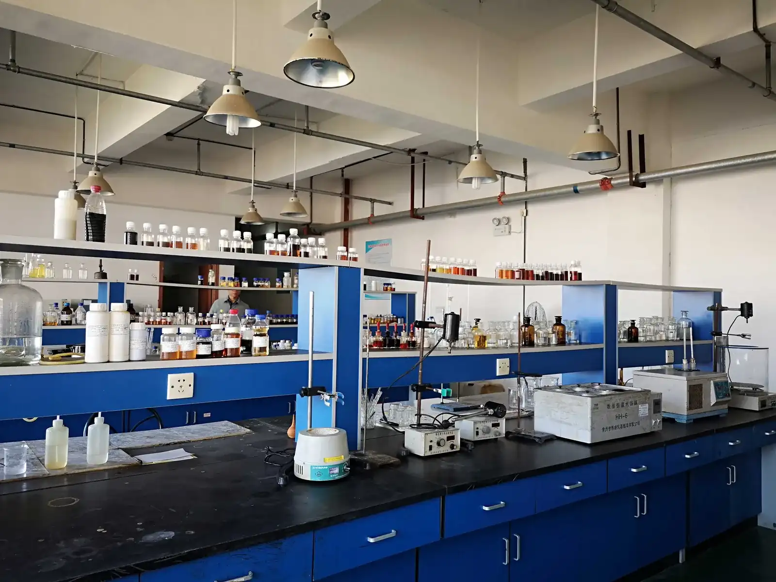 Hubei Benxin Self-built Laboratory – Corrosion Inhibitor R&D and Quality Inspection Center